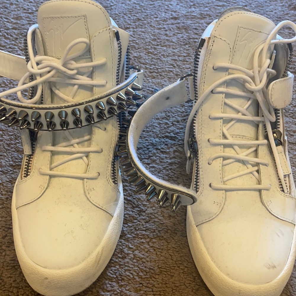 White Giuseppe uppers sneakers size 42